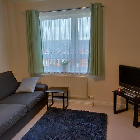 Double Room In A Top Floor Shared Apartment Νορθάμπτον Εξωτερικό φωτογραφία